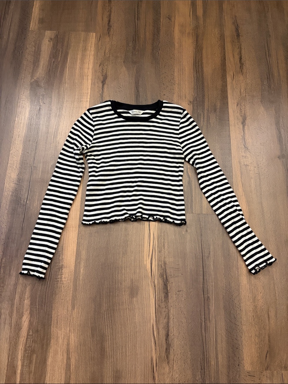 Striped Black & White Long-Sleeve Crop Top Women Size XS